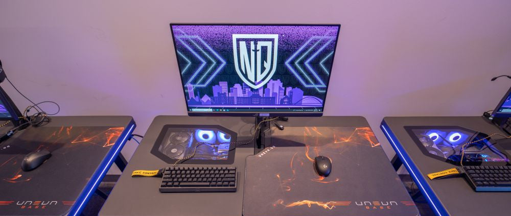 Esports station