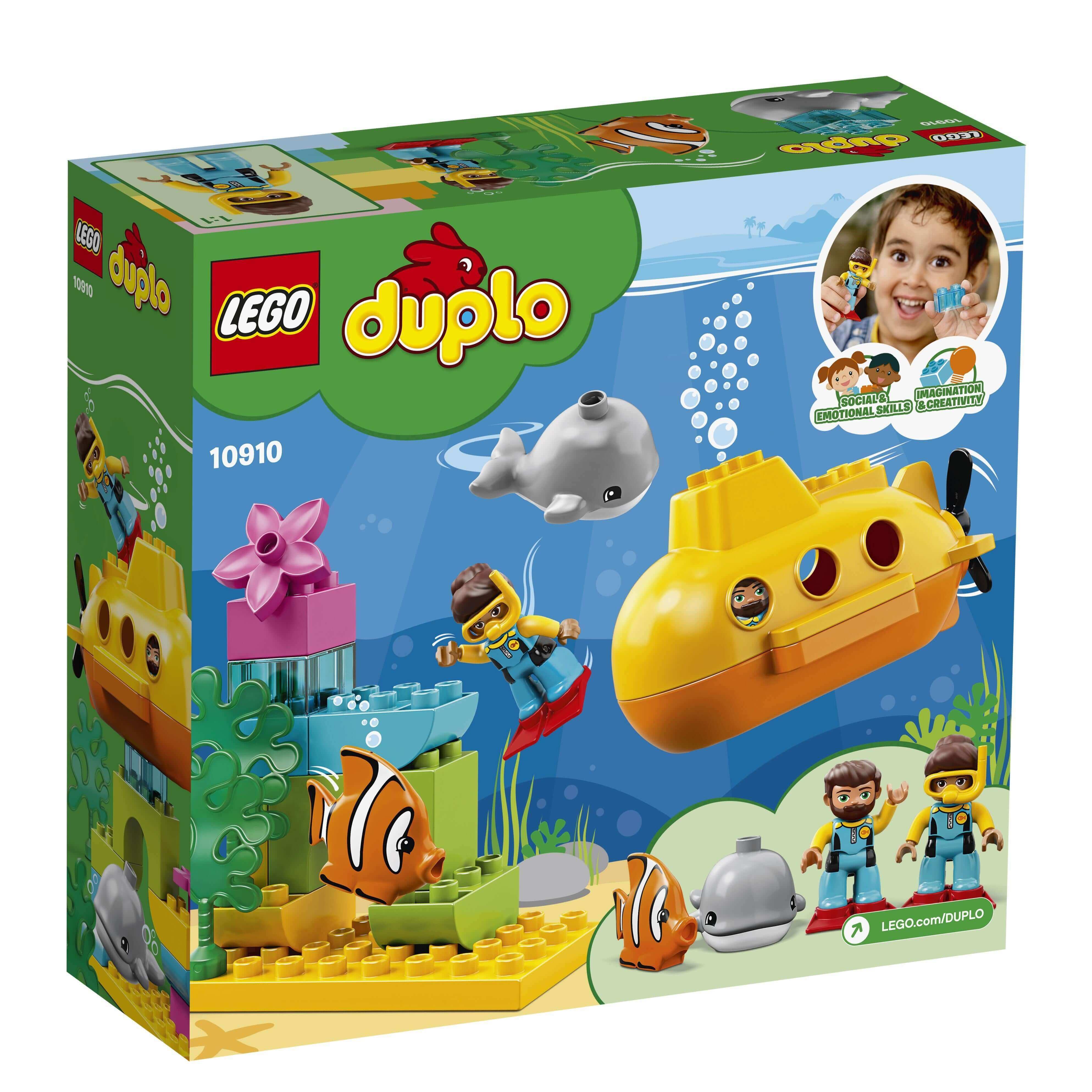 LEGO DUPLO Town 10910 Submarine Adventure bath toy box, featuring colorful submarine, marine life, and toddler-friendly characters.