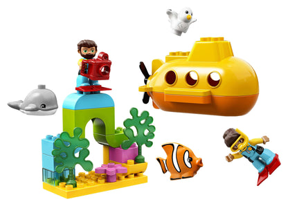 LEGO® DUPLO Town Submarine Adventure bath toy with colorful submarine, fish, and figures for toddlers.