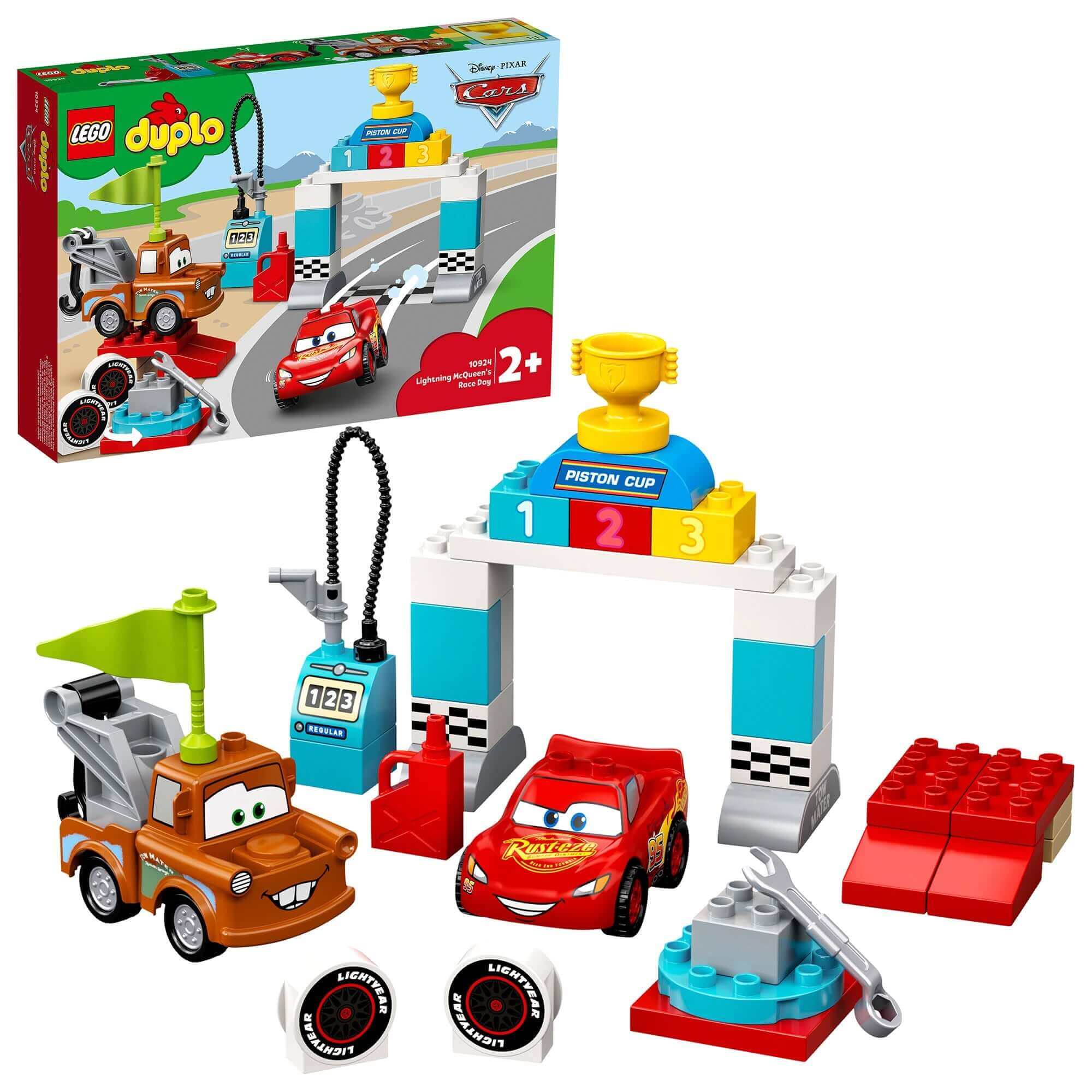 LEGO DUPLO Cars Lightning McQueen Race Day Set 10924 for toddlers, featuring race track and Cars characters.