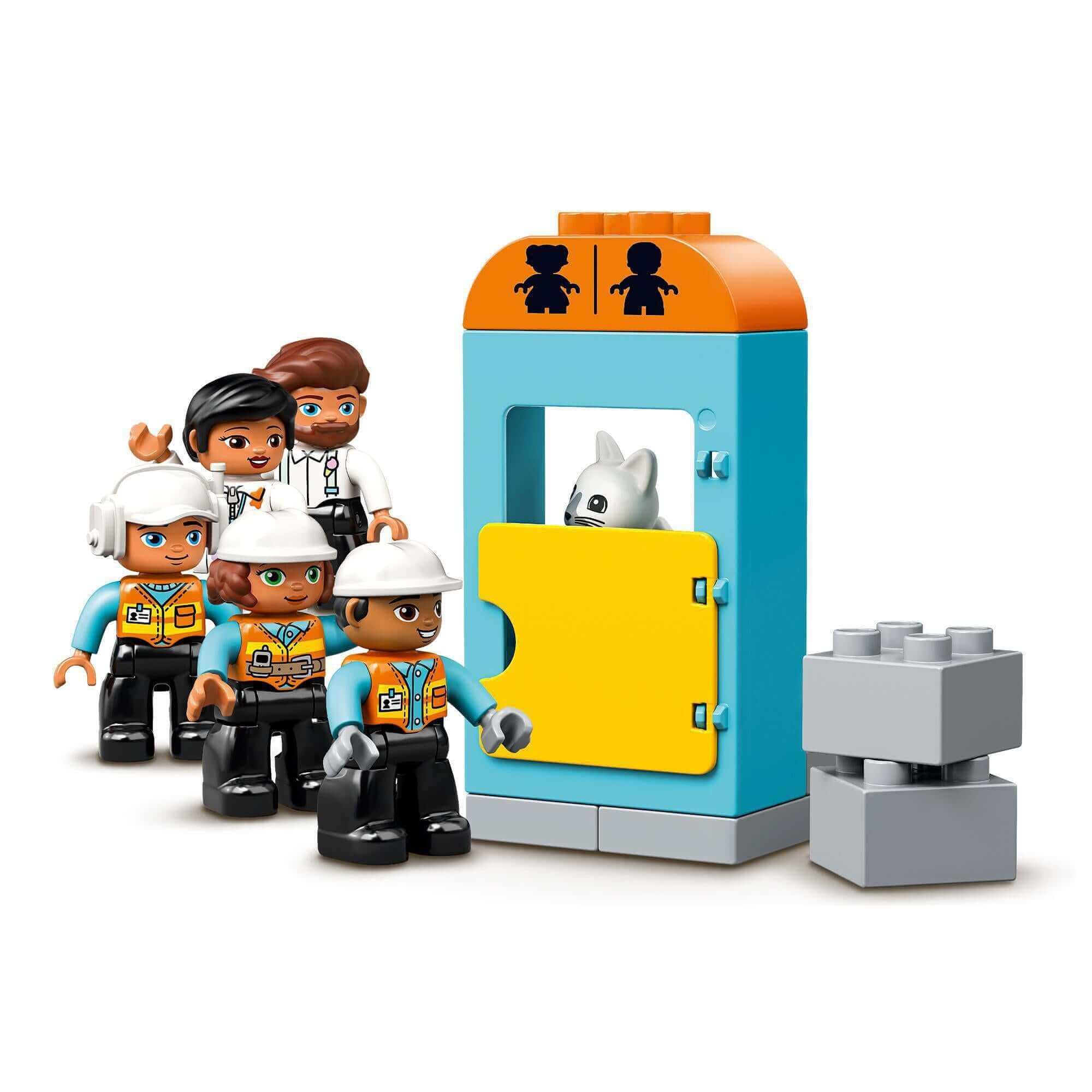 LEGO DUPLO Town Tower Crane set with construction characters and a cat at a construction site.