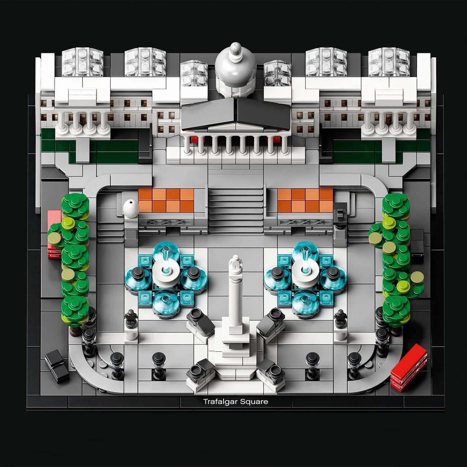 LEGO® Architecture Trafalgar Square Set 21045 depicting the iconic London landmark with detailed fountains and greenery.