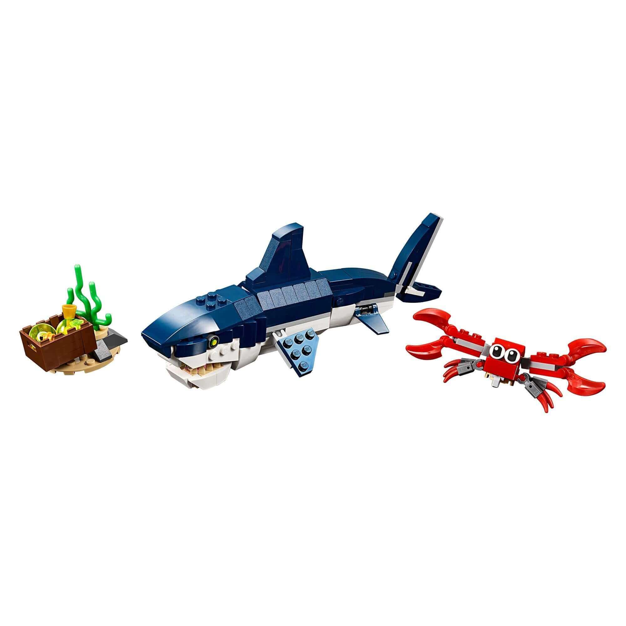 LEGO Creator 3in1 Deep Sea Creatures Shark Set 31088 featuring a shark, crab, and treasure chest.