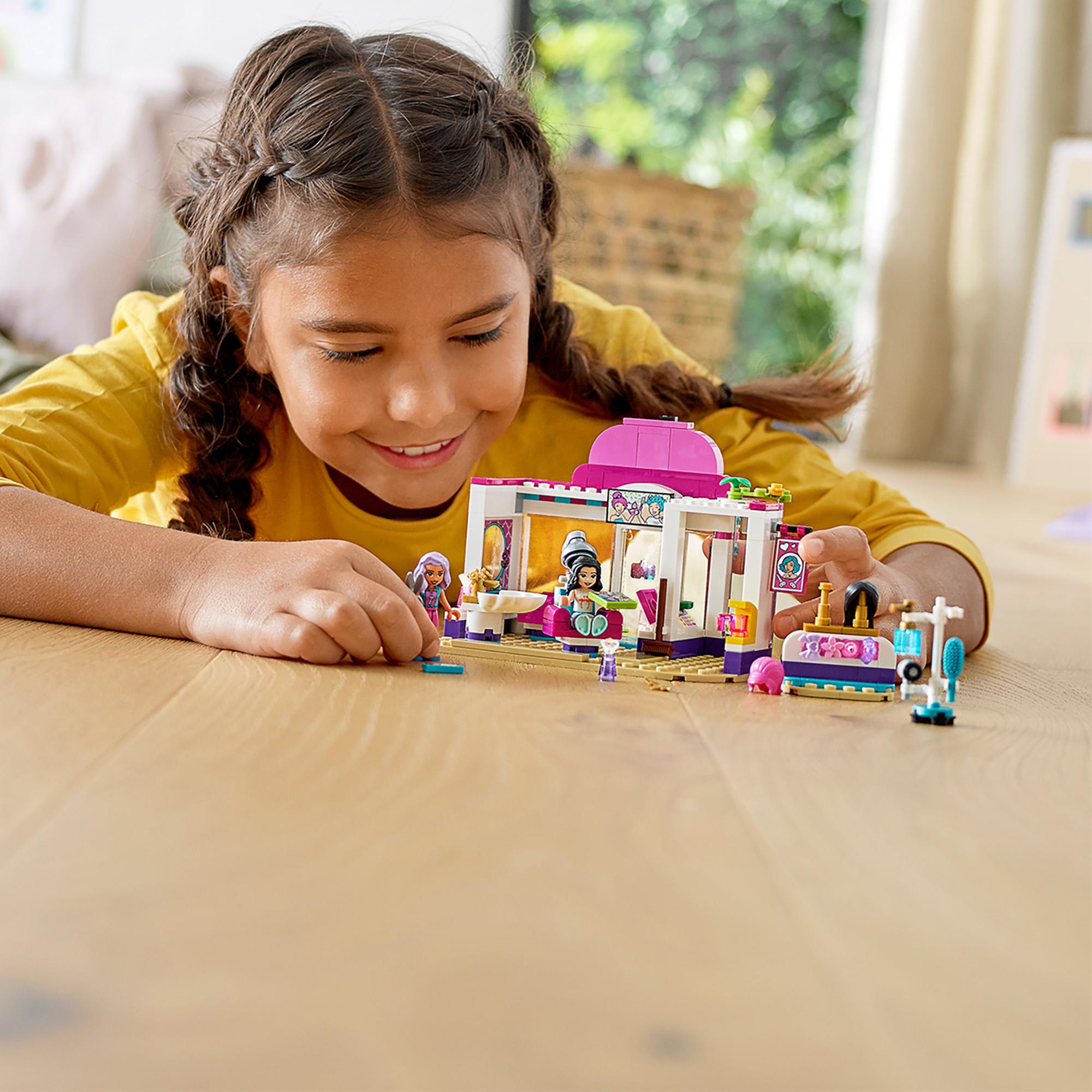 LEGO® Friends Heartlake City Hair Salon Set 41391