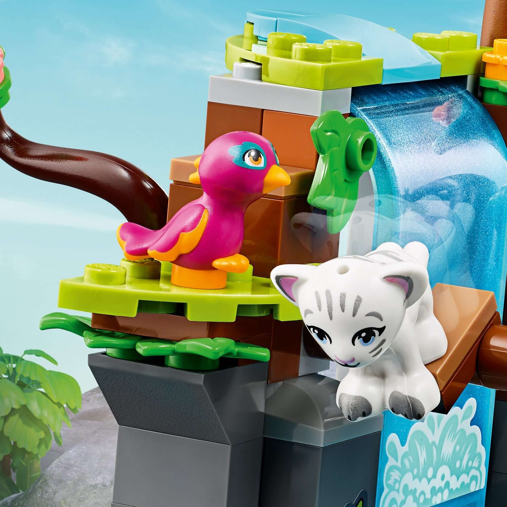 LEGO Friends Tiger Balloon Jungle Rescue Set features a colorful bird and a white tiger cub on a jungle-themed playset.