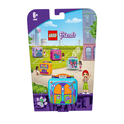 LEGO® Friends Mia’s Soccer Cube Play Set 41669 packaging showcasing portable playset for young football fans.