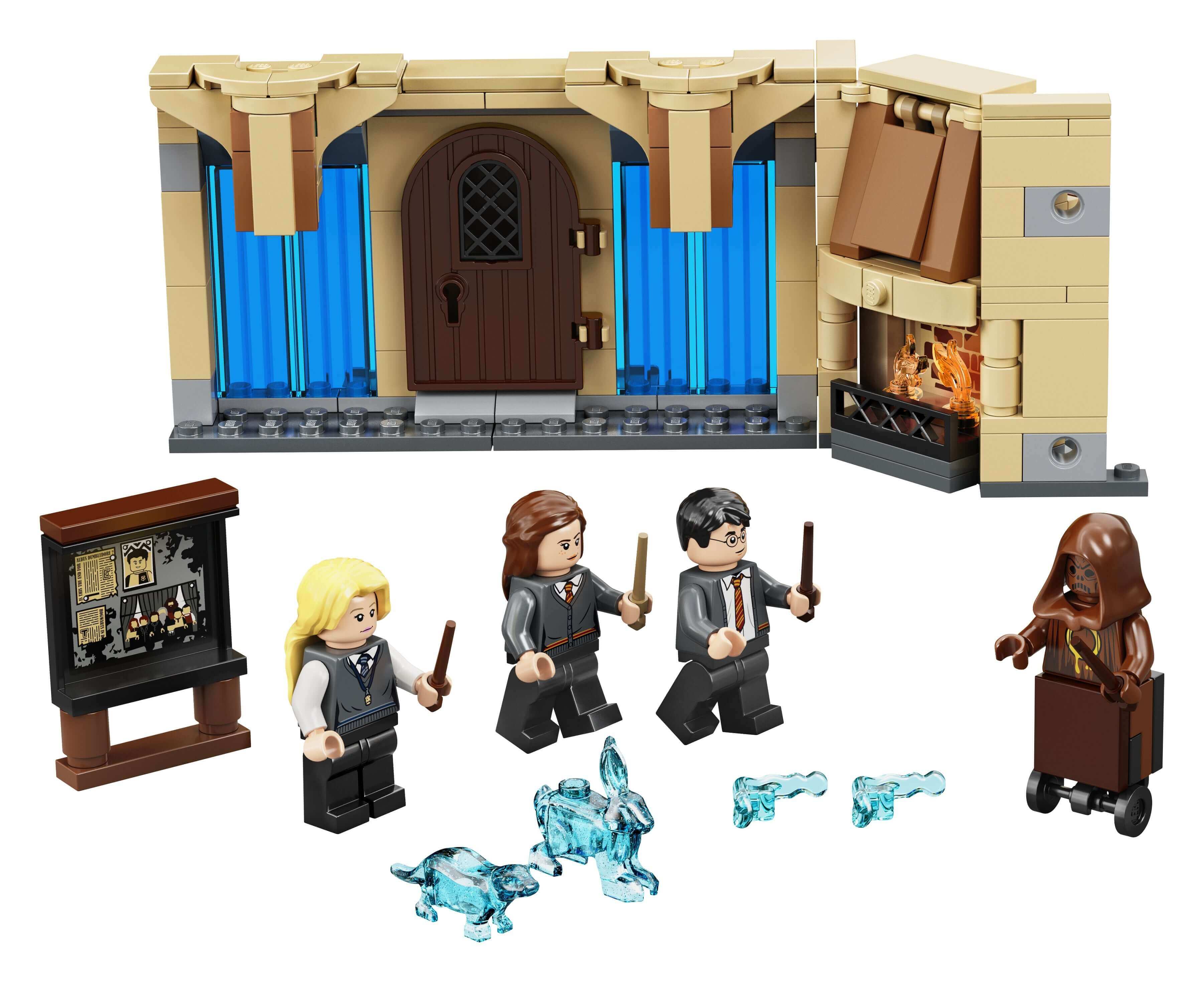 LEGO Harry Potter Hogwarts Room of Requirement 75966 set featuring Harry, Hermione, Luna, and magical spells.