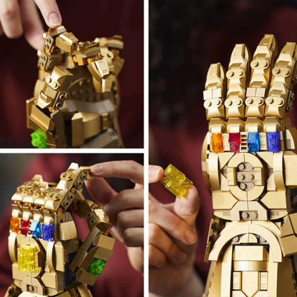 LEGO Marvel Infinity Gauntlet Thanos Set 76191 with movable fingers and Infinity Stones demonstration.
