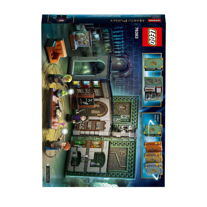 LEGO Harry Potter Hogwarts Potions Class Set 76383, featuring potion-making playset and iconic characters.