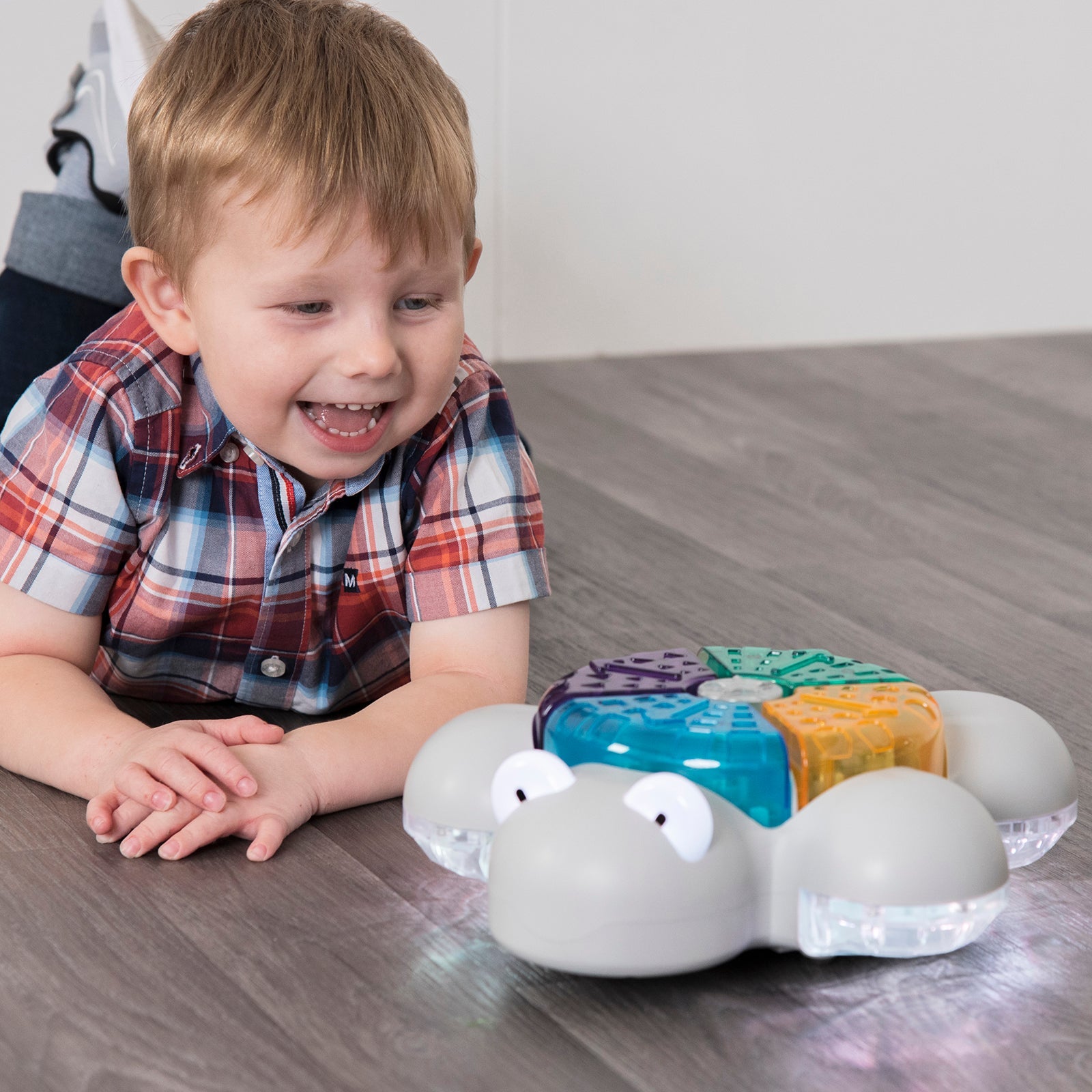 TTS Early Technology Light Up Glow and Go Bot