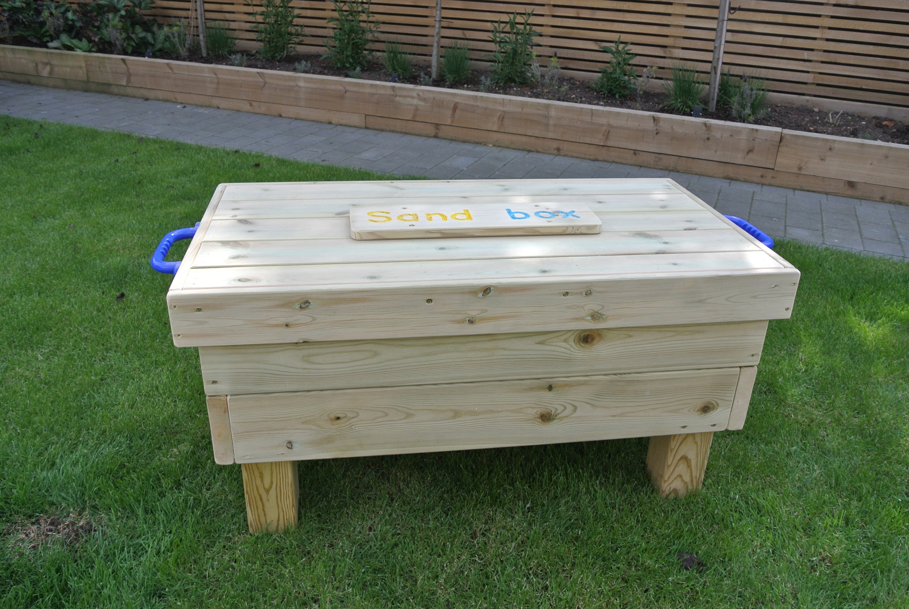 Outdoor Wooden Freestanding Sandbox and Planter
