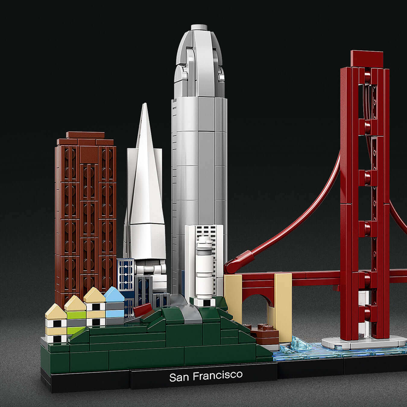 LEGO® Architecture San Francisco Set 21043, showcasing iconic buildings and landmarks in detailed miniature form.