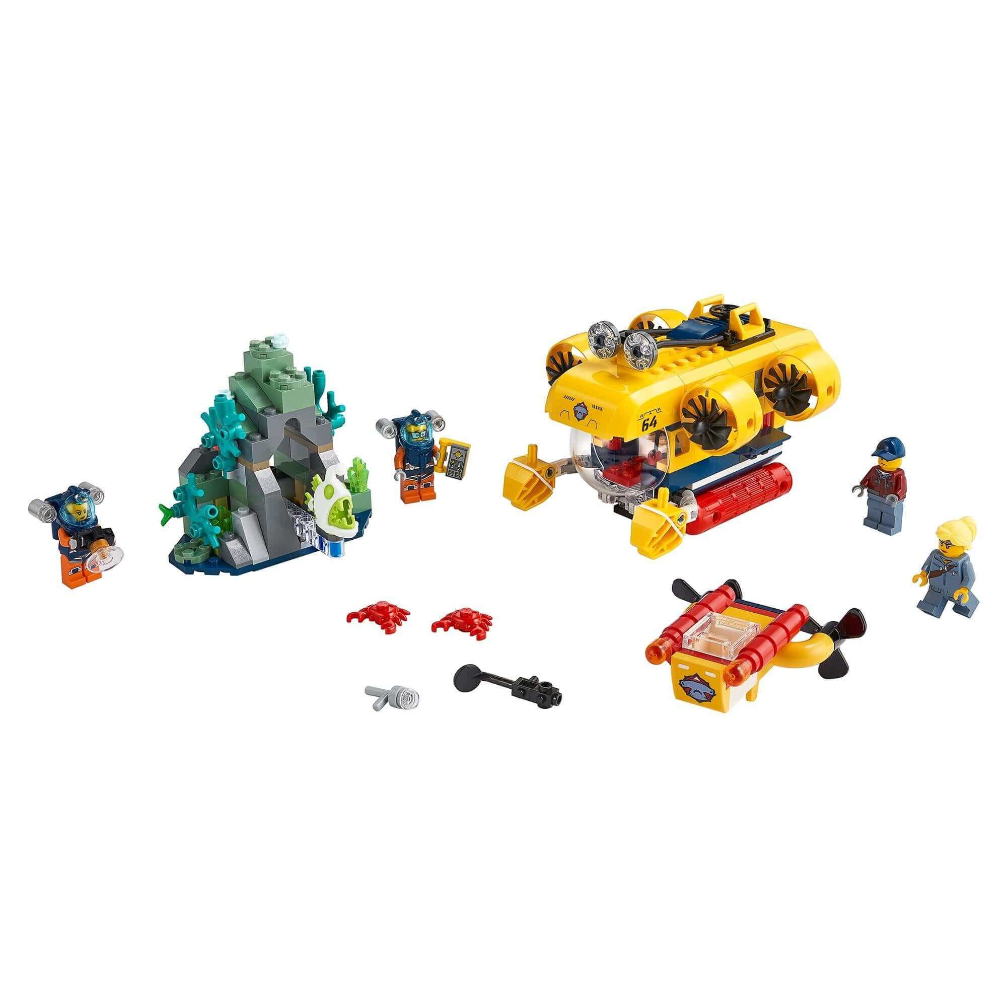 LEGO City Ocean Exploration Submarine set 60264 with divers and underwater accessories for sea adventure play.