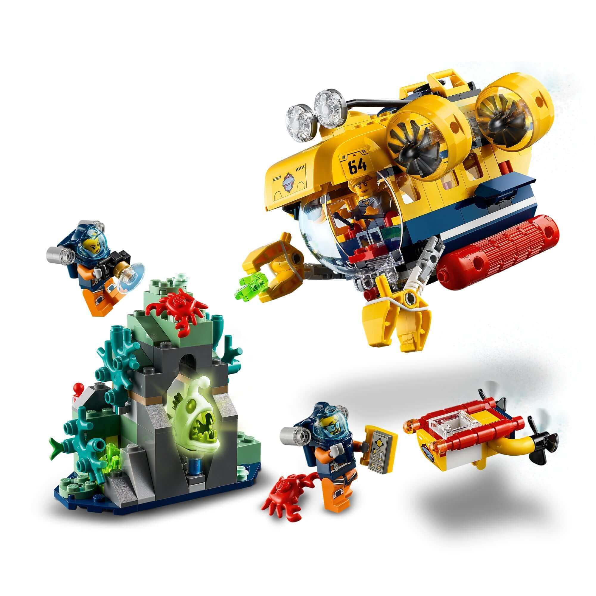 LEGO City Ocean Exploration Submarine set with divers and coral reef, perfect for sea adventure play.