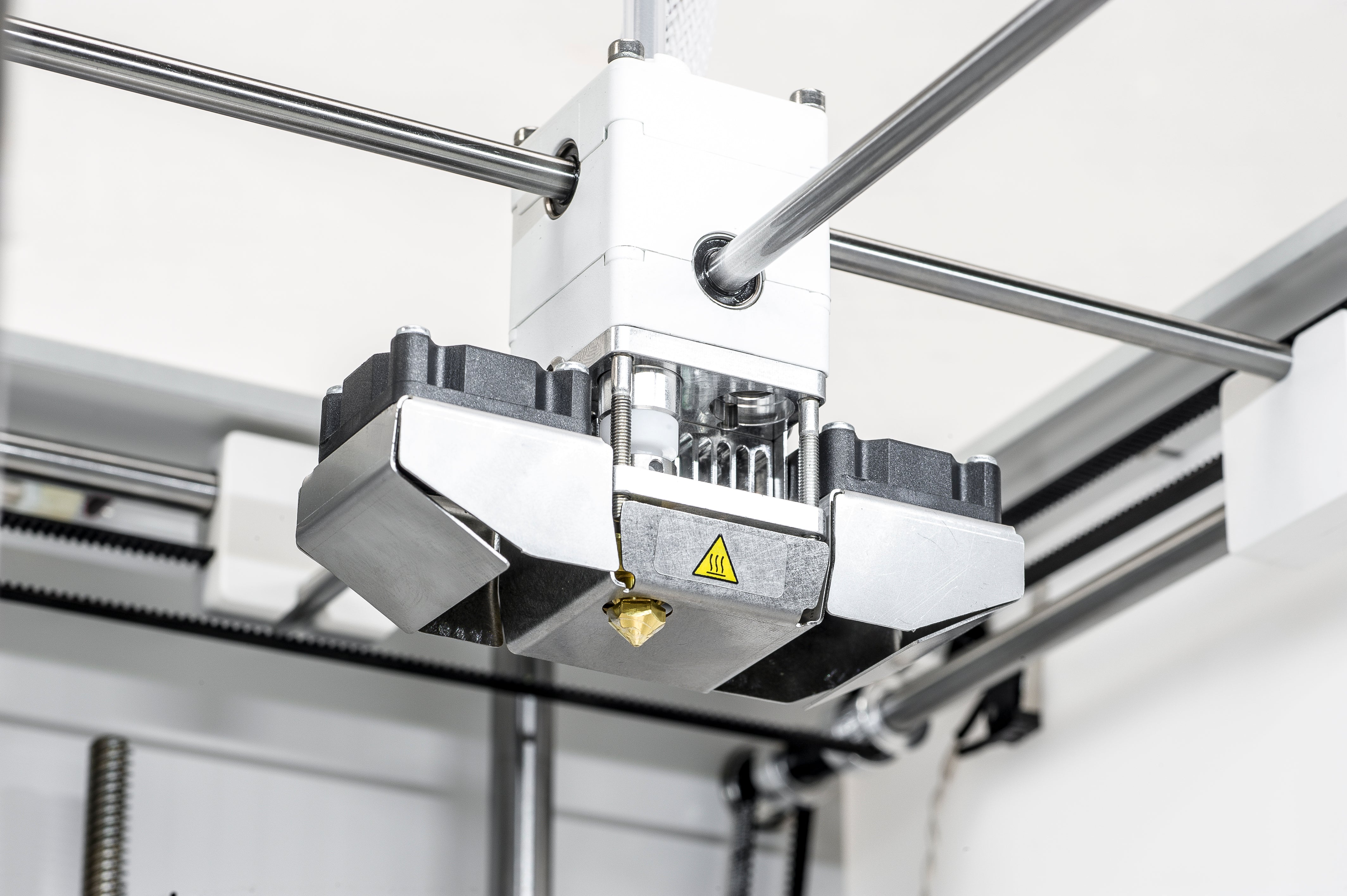 Close-up of Ultimaker 2+ Connect's print head assembly for high-quality 3D printing prototypes.