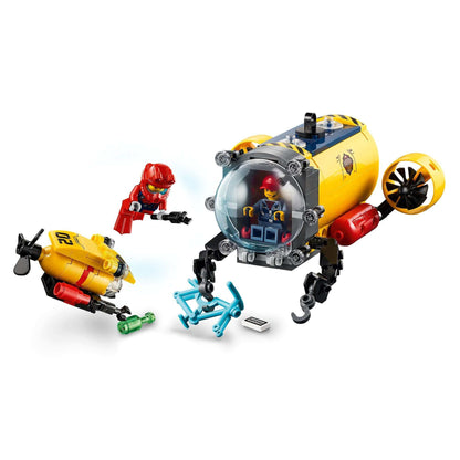 LEGO City Ocean Exploration Base Deep Sea Set 60265 featuring divers and a submarine, perfect for kids' ocean adventures.