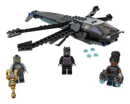 LEGO Marvel Black Panther Dragon Flyer Set 76186 with figures and iconic aircraft from Avengers: Endgame.