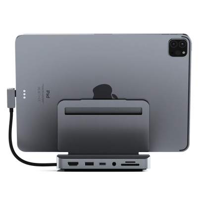 Satechi Aluminium Stand Hub for iPad Pro showcasing USB ports and HDMI connection, elevating the tablet for desktop use.